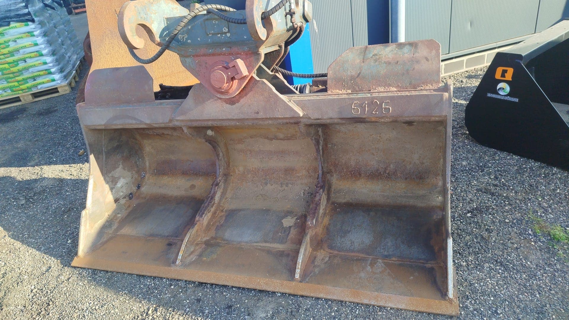 Schwenkschaufel CW40